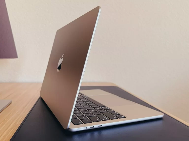 le duel dell-xps-13-macbook-air-m2