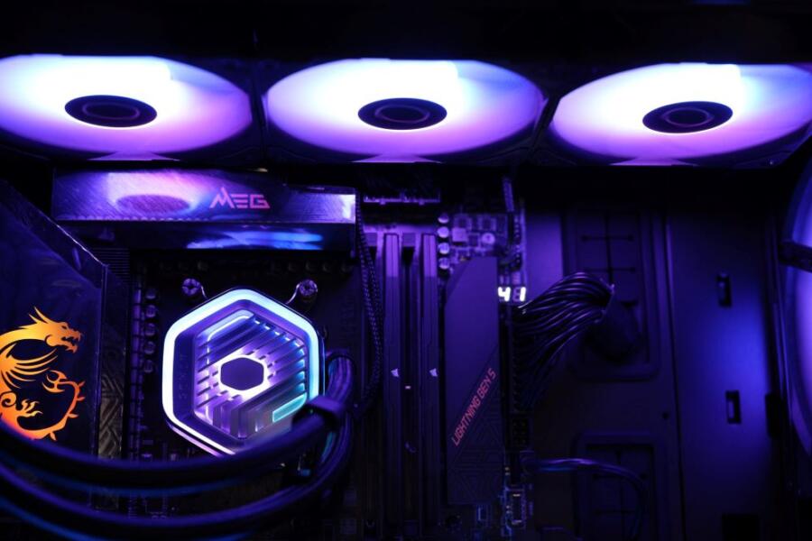 4 Meilleurs Ventirads pour AMD Ryzen 7 9800X3D-Cooler Master MasterLiquid Atmos
